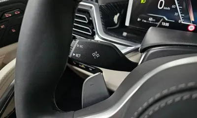 BMW X6 2026, 4455 км, за 91899.7 USD - фото 27