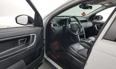 Land Rover Discovery Sport 2017, 139584 км, за 6182.41 USD - фото 10