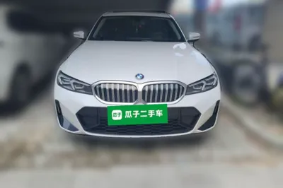 BMW 3 Series 2023, 35600 км, за 34619 USD