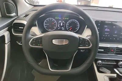 Geely Auto Coolray 2025, 600 км, за 10768 USD - фото 13