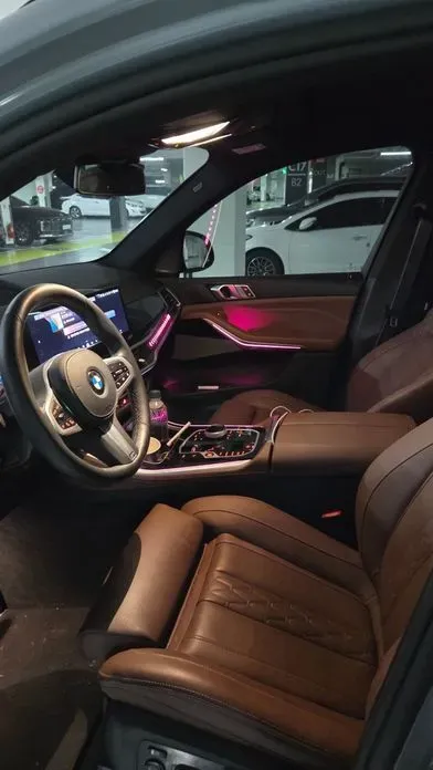 BMW X5 2026, 4800 км, за 101746.1 USD