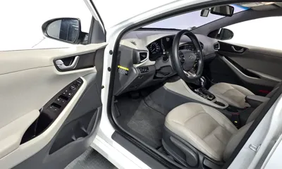 Hyundai Ioniq 2016, 81979 км, за 8402.26 USD - фото 10