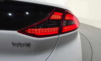 Hyundai Ioniq 2016, 81979 км, за 8402.26 USD - фото 23