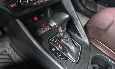 Kia Niro 2020, 77056 км, за 12421.54 USD - фото 9