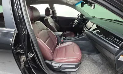 Kia Niro 2020, 77056 км, за 12421.54 USD - фото 10