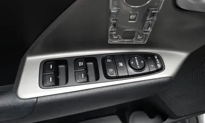 Kia Niro 2018, 159978 км, за 6055.87 USD - фото 30