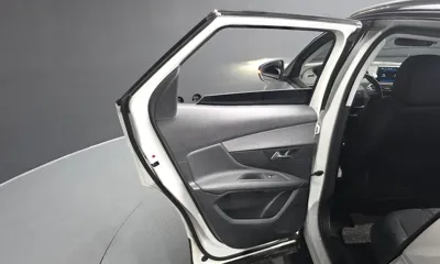 Peugeot 3008 2019, 51054 км, за 12046.62 USD - фото 25