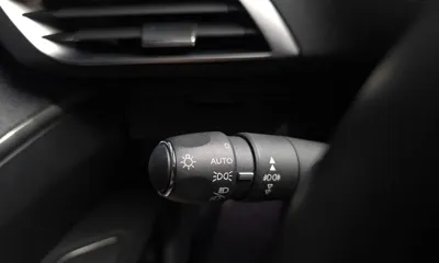Peugeot 3008 2019, 51054 км, за 12046.62 USD - фото 27