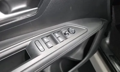 Peugeot 3008 2019, 51054 км, за 12046.62 USD - фото 29