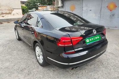 Volkswagen Passat 2017, 114600 км, за 8957 USD