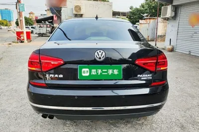 Volkswagen Passat 2017, 114600 км, за 8957 USD