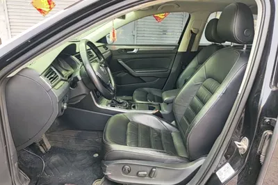 Volkswagen Passat 2017, 114600 км, за 8957 USD - фото 17