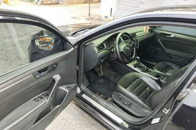Volkswagen Passat 2017, 114600 км, за 8957 USD - фото 18