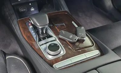 Kia K9
