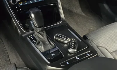 Hyundai Grandeur 2019, 107462 км, за 7345.77 USD - фото 9
