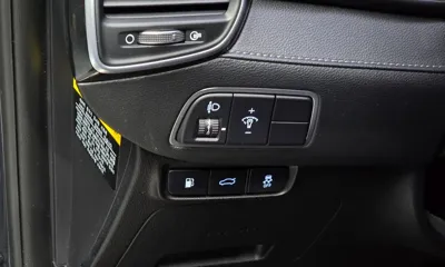 Hyundai Grandeur 2019, 107462 км, за 7345.77 USD - фото 14