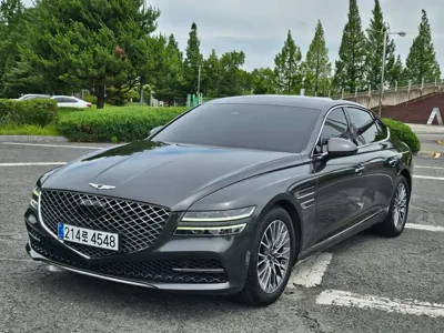 Genesis G80 · 2022 год