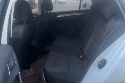 Volkswagen Golf 2016, 60800 км, за 9249 USD - фото 11