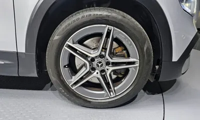 Mercedes-Benz GLB-Class 2020, 42944 км, за 20389.38 USD