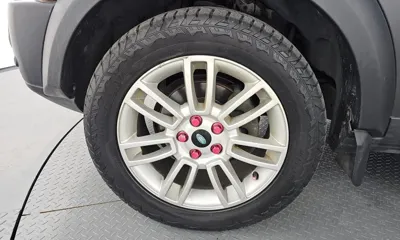 Land Rover Discovery 2006, 225278 км, за 5846.03 USD