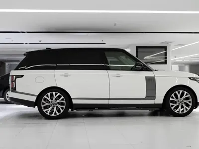 Land Rover Range Rover 2021, 56000 км, за 116522.07 USD