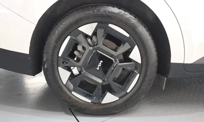Kia Canival 2025, 20992 км, за 28664.51 USD
