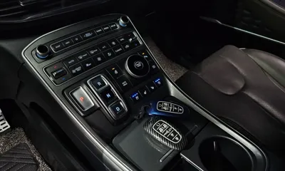 Hyundai Santafe 2022, 53346 км, за 18675.48 USD - фото 9