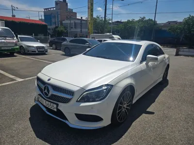 Mercedes-Benz CLS-Class 2017, 95000 км, за 16148.09 USD