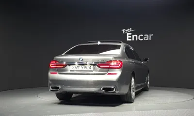 BMW 7-Series 2017, 129682 км, за 17986.08 USD