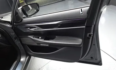 BMW 7-Series 2017, 129682 км, за 17986.08 USD - фото 24