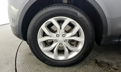 Land Rover Discovery 2018, 202830 км, за 10241.16 USD