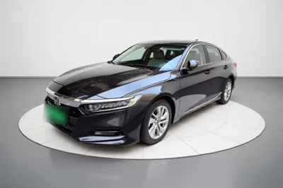 Honda Accord · 2018 год