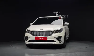 Kia Canival 2019, 151402 км, за 9933.77 USD