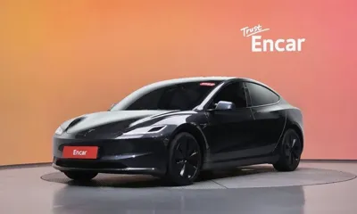 Tesla Model 3 · 2025 год