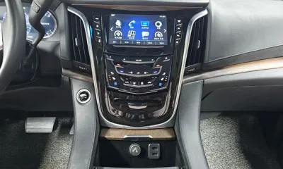 Cadillac Escalade 2018, 57372 км, за 22924.32 USD - фото 14