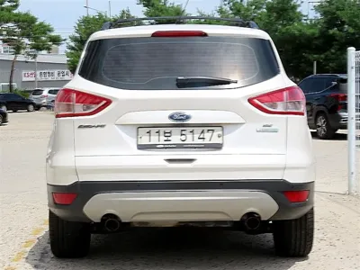 Ford Escape 2015, 125152 км, за 4297.71 USD