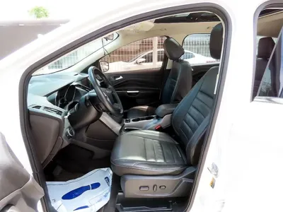 Ford Escape 2015, 125152 км, за 4297.71 USD