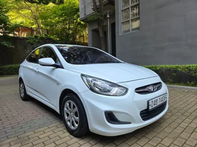 Hyundai Accent 2014, 125263 км, за 2463.76 USD