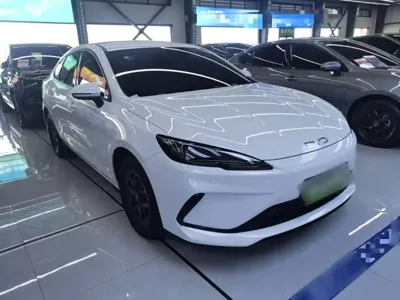BYD Seal 05 DM-i 2025, 38300 км, за 9355.25 USD