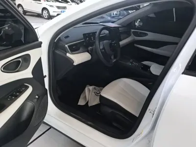 BYD Seal 05 DM-i 2025, 38300 км, за 9355.25 USD - фото 16