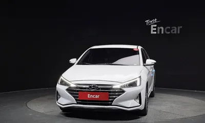 Hyundai Avante 2020, 53316 км, за 8527.24 USD