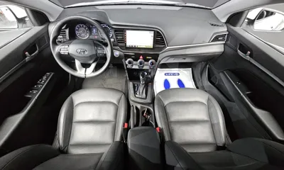 Hyundai Avante 2020, 53316 км, за 8467.9 USD - фото 7