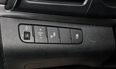 Hyundai Avante 2020, 53316 км, за 8467.9 USD - фото 15