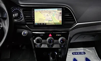 Hyundai Avante 2020, 53316 км, за 8467.9 USD - фото 18