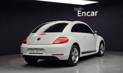 Volkswagen Beatle 2015, 225932 км, за 3113.83 USD