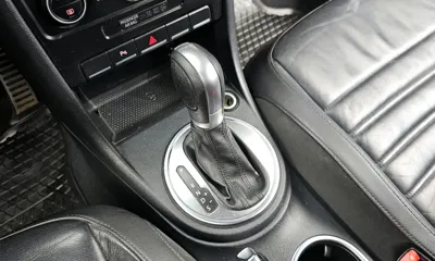 Volkswagen Beatle 2015, 225932 км, за 3113.83 USD - фото 9