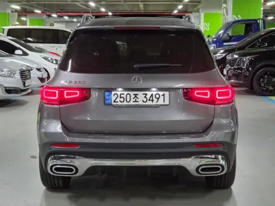 Mercedes-Benz GLB-Class 2022, 26420 км, за 21445.74 USD