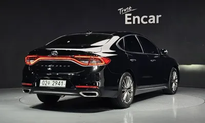 Hyundai Grandeur 2019, 82185 км, за 9562.85 USD