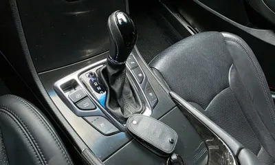 Hyundai Grandeur 2016, 128432 км, за 6761.19 USD - фото 9