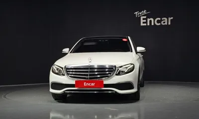 Mercedes-Benz E-Class 2019, 26614 км, за 21824.12 USD